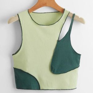Green tank crop top
